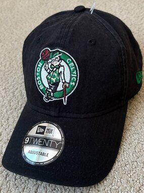 New Era Boston Celtics 9TWENTY Core Classic Black Strapback Adjustable Hat NWT